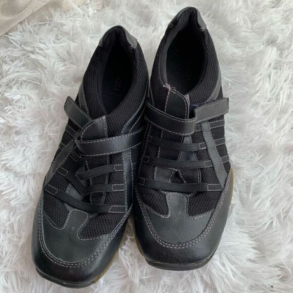 BAKERS Womens Size 40 Black Shoes‎ Sneakers Bungee Strap Lace Free Retro Casual